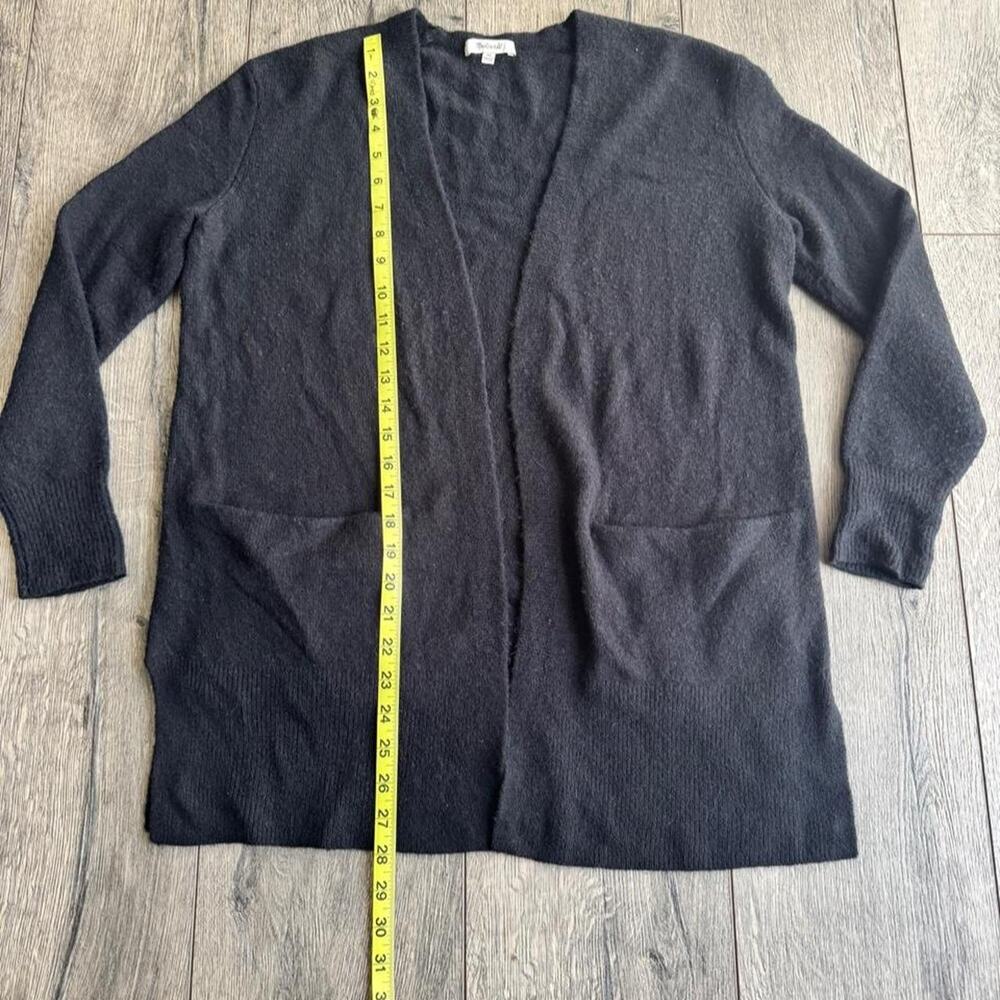 Madewell black cardigan size xs